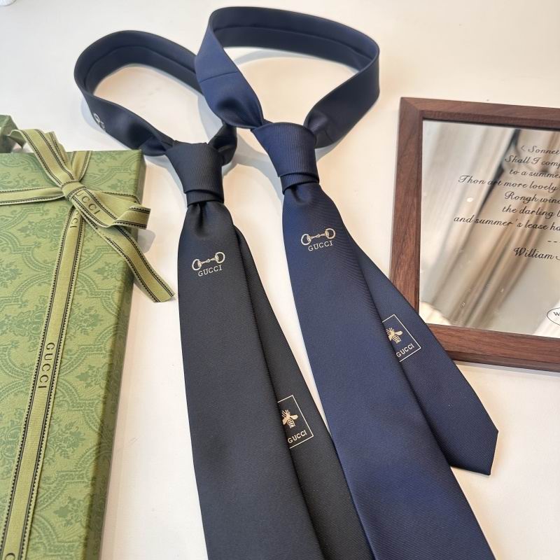 Gucci Tie hm55